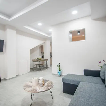 J & A Kandilas * 자킨토스 타운